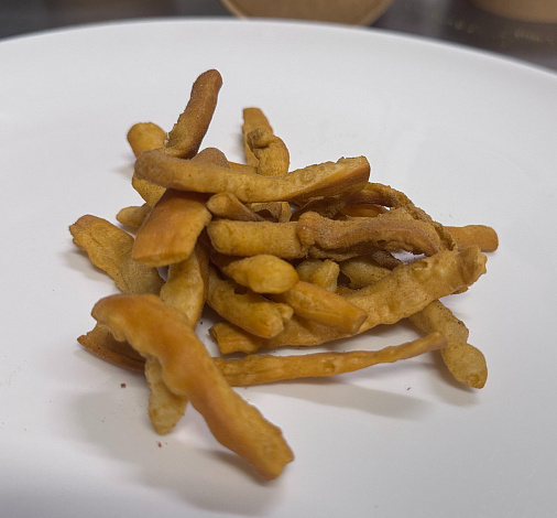 Сыр чечил спагетти жареный во фритюре со вкусом курицы терияки «Световеж»